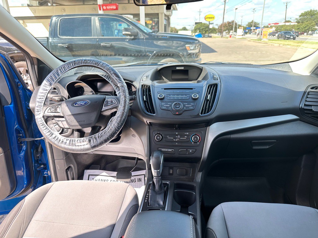 2017 Ford Escape Image 17