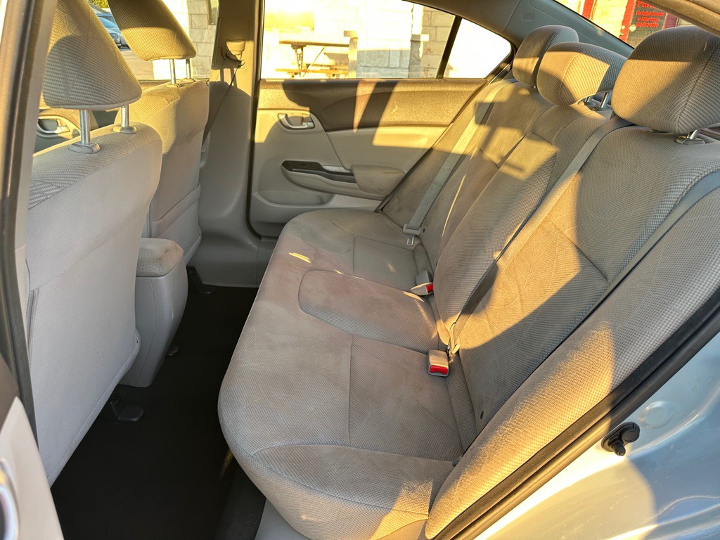 2012 Honda Civic Image 11