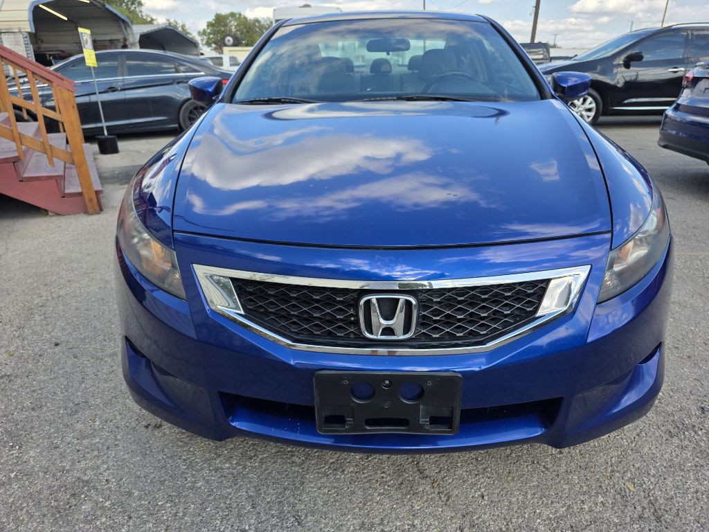 2009 Honda Accord Image 2