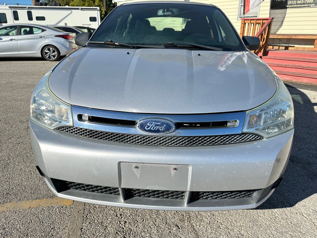 2011 Ford Focus Image 3