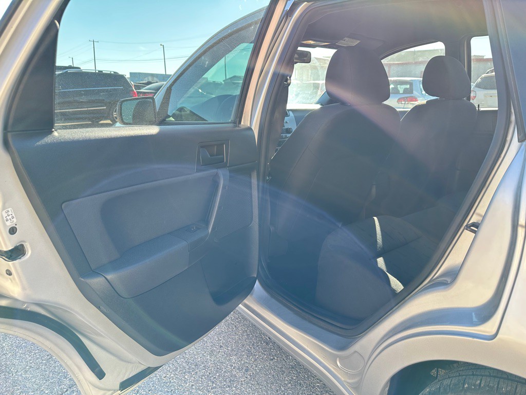 2011 Ford Focus Image 10