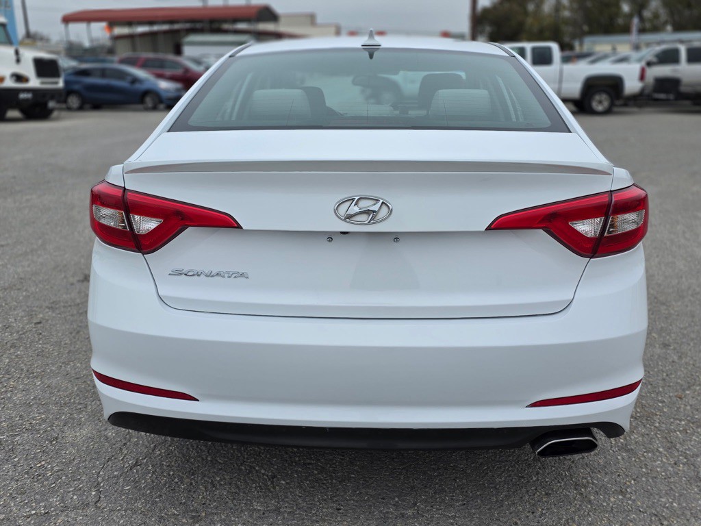 2016 Hyundai Sonata Image 6