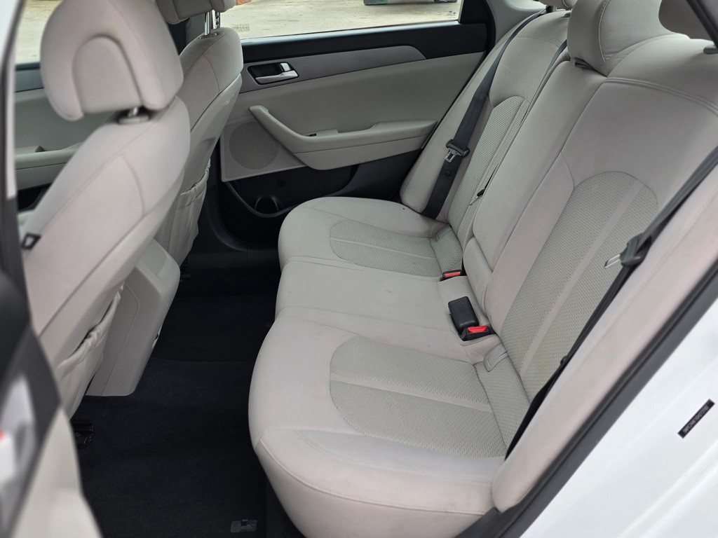 2016 Hyundai Sonata Image 11