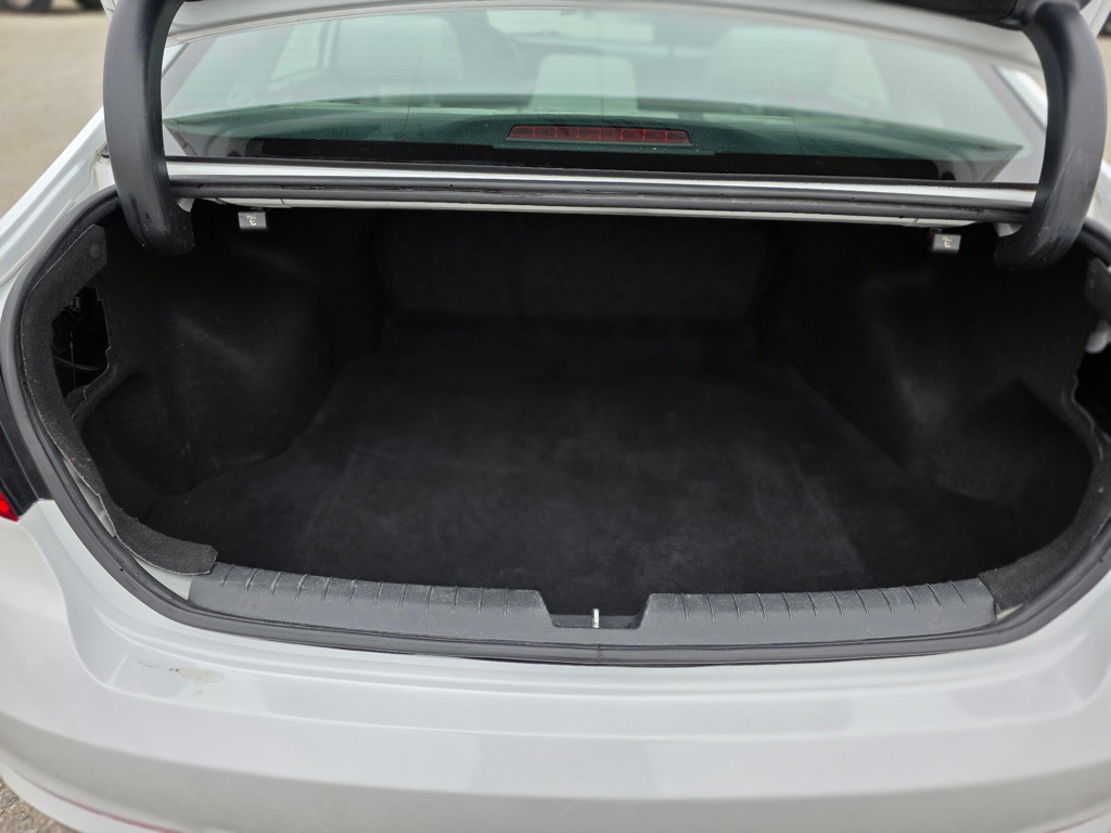2016 Hyundai Sonata Image 18