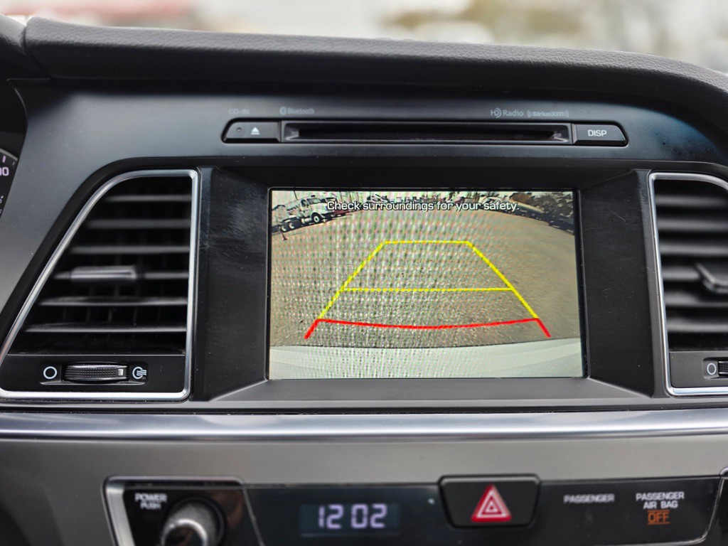 2016 Hyundai Sonata Image 22
