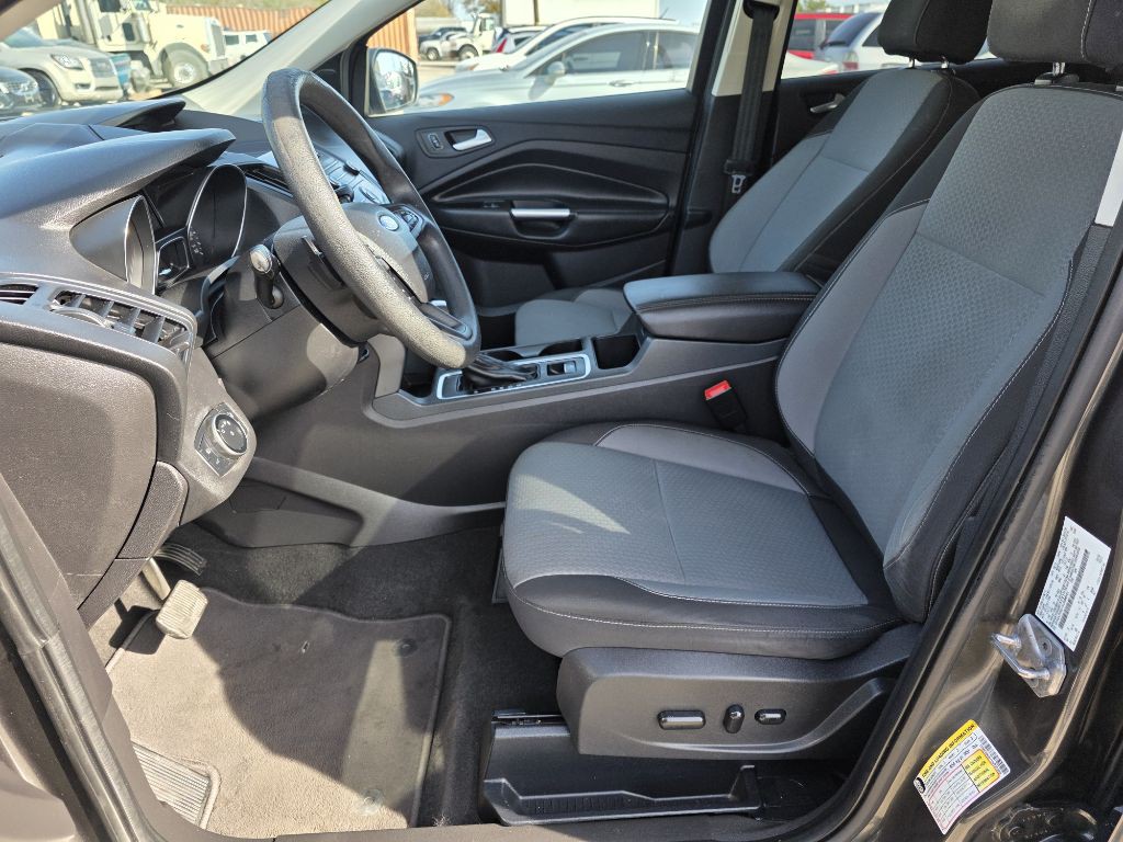 2017 Ford Escape Image 8