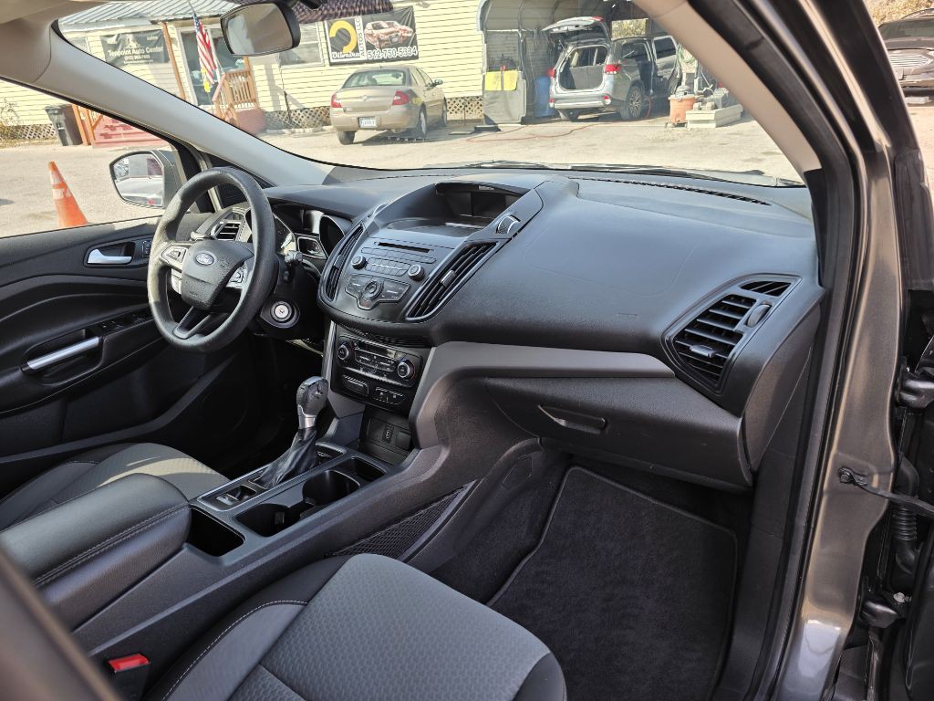 2017 Ford Escape Image 15