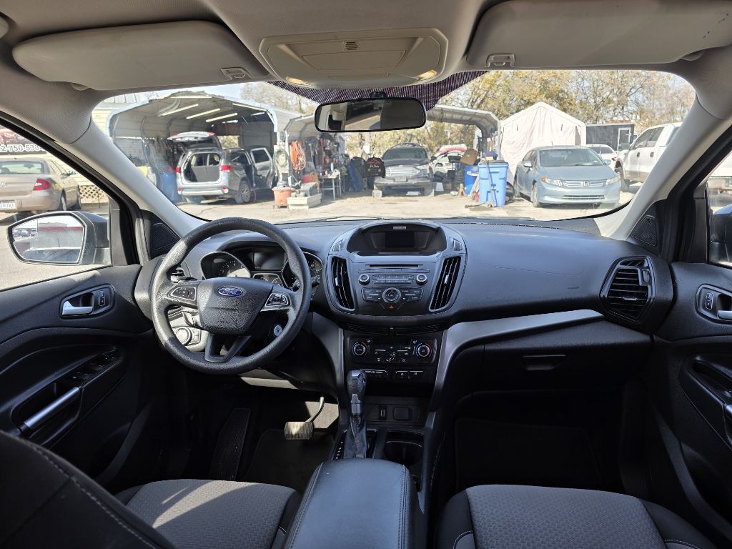 2017 Ford Escape Image 17