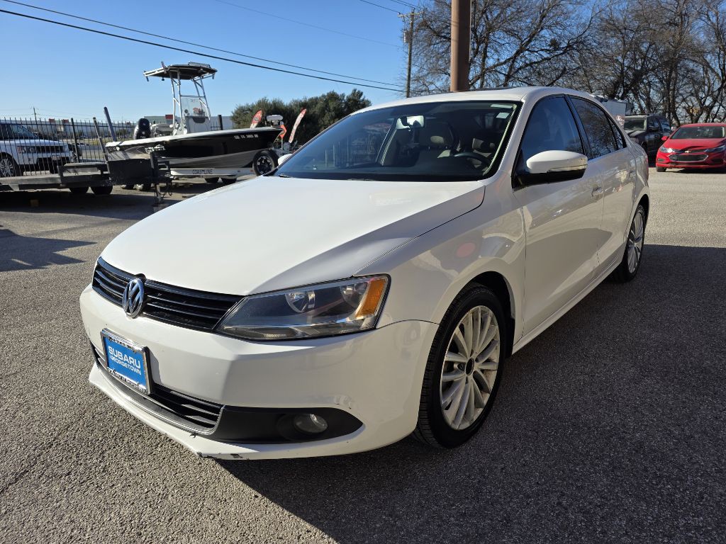 2013 Volkswagen Jetta Image 1