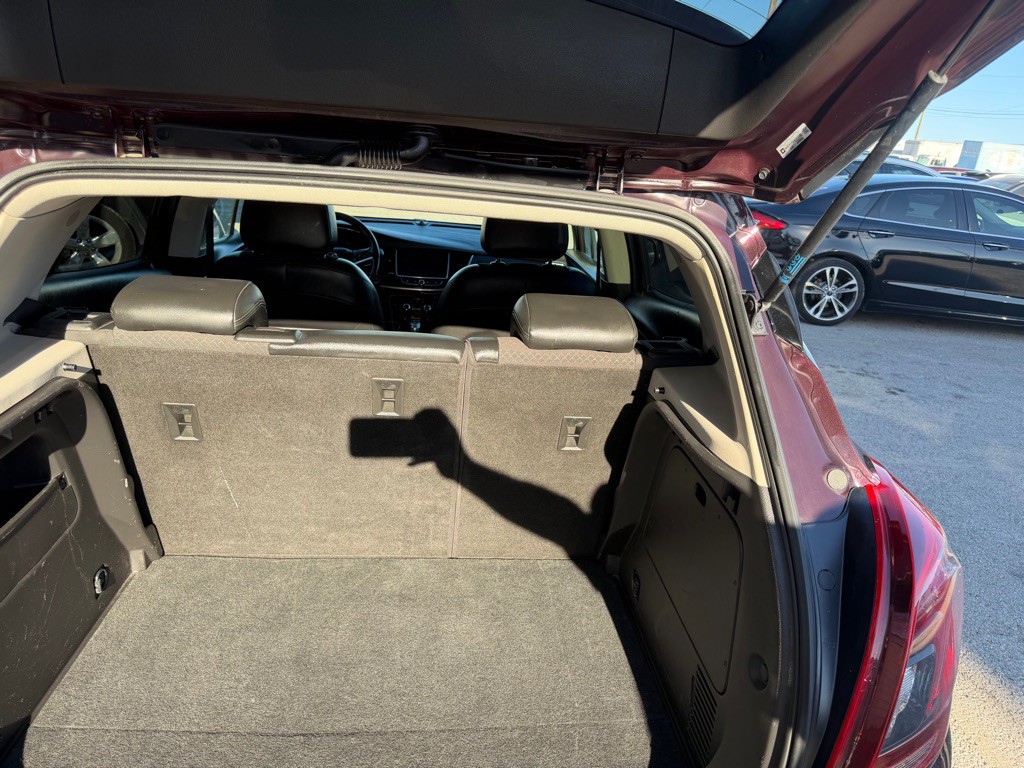 2018 Buick Enclave Image 18