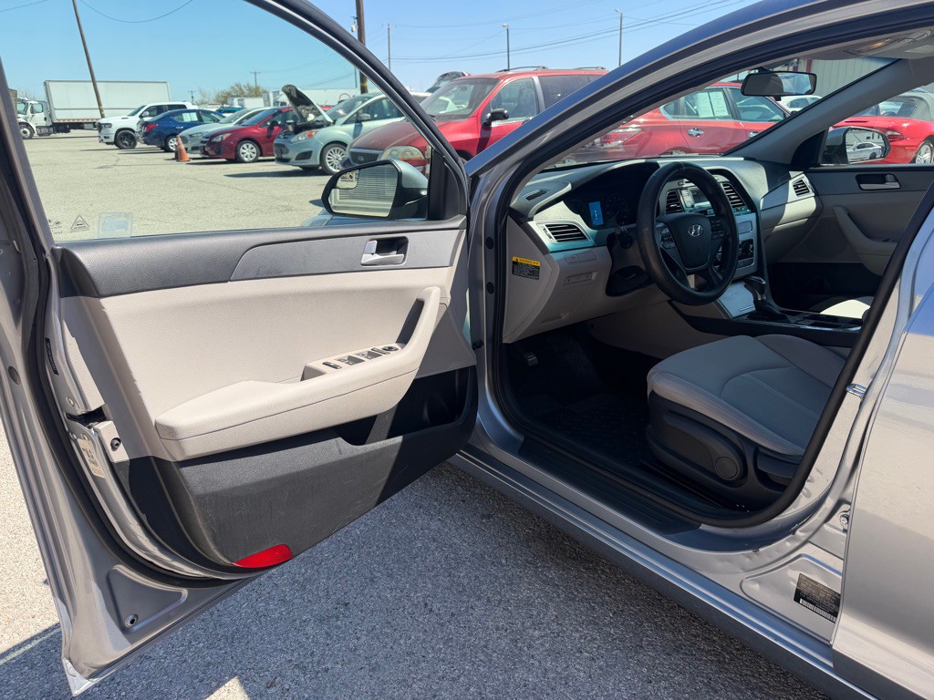 2017 Hyundai Sonata Image 7