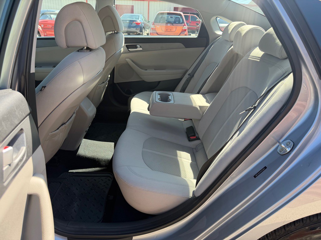 2017 Hyundai Sonata Image 11