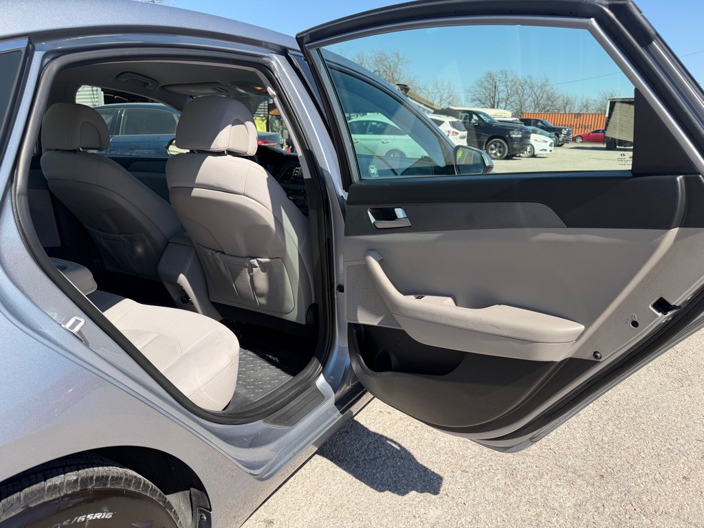 2017 Hyundai Sonata Image 15