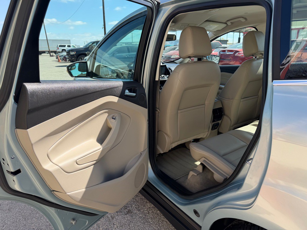 2014 Ford C-Max Image 10