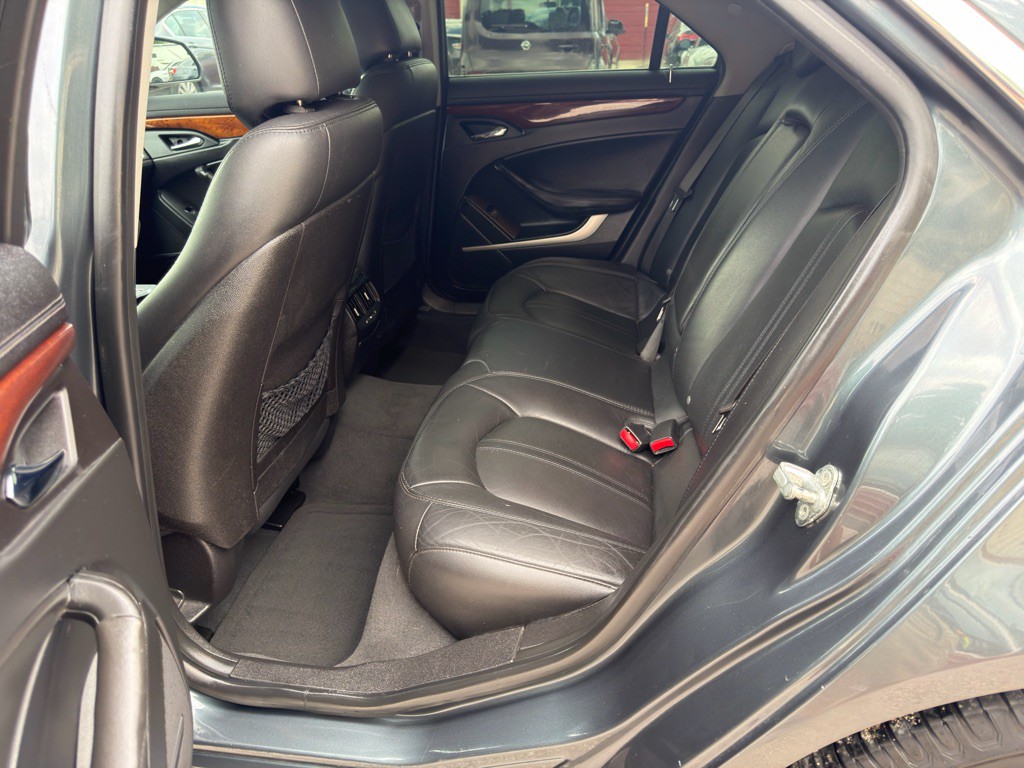 2011 Cadillac CTS Image 11
