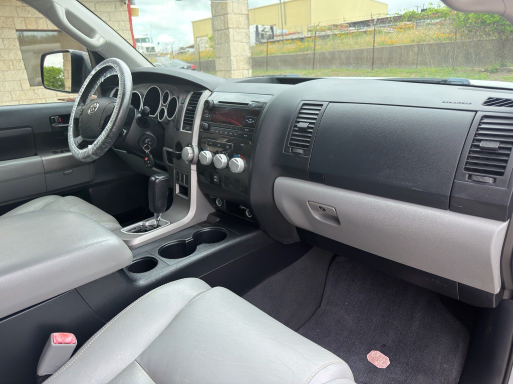 2012 Toyota Tundra Image 14