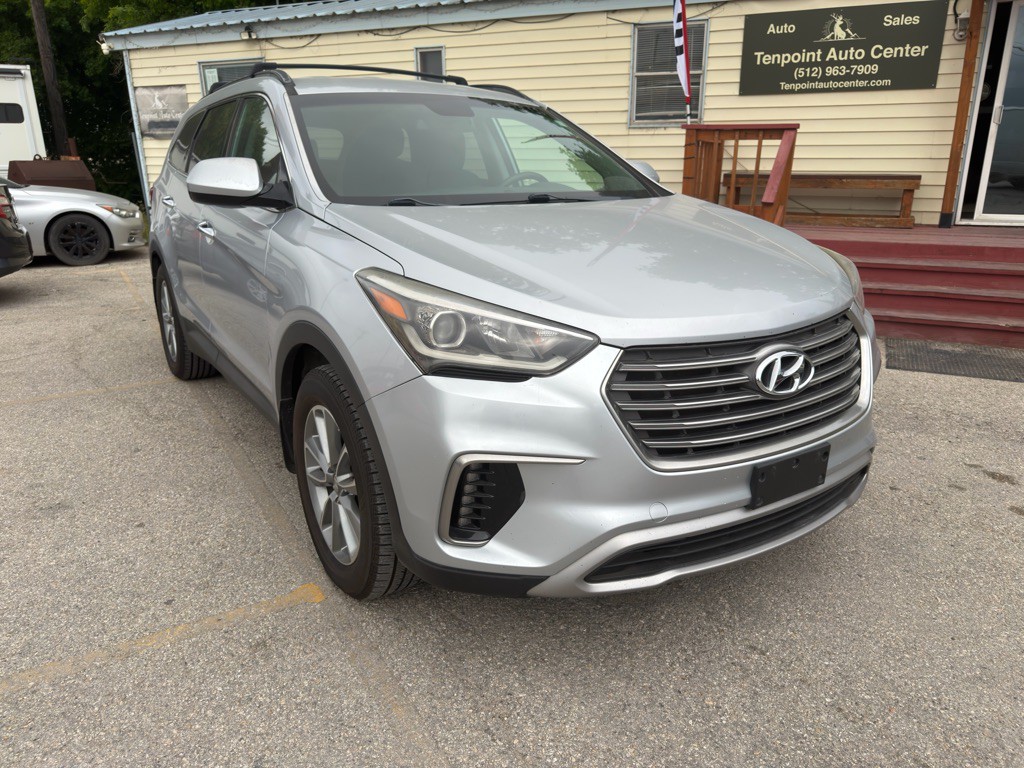 2018 Hyundai Santa Fe Image 2