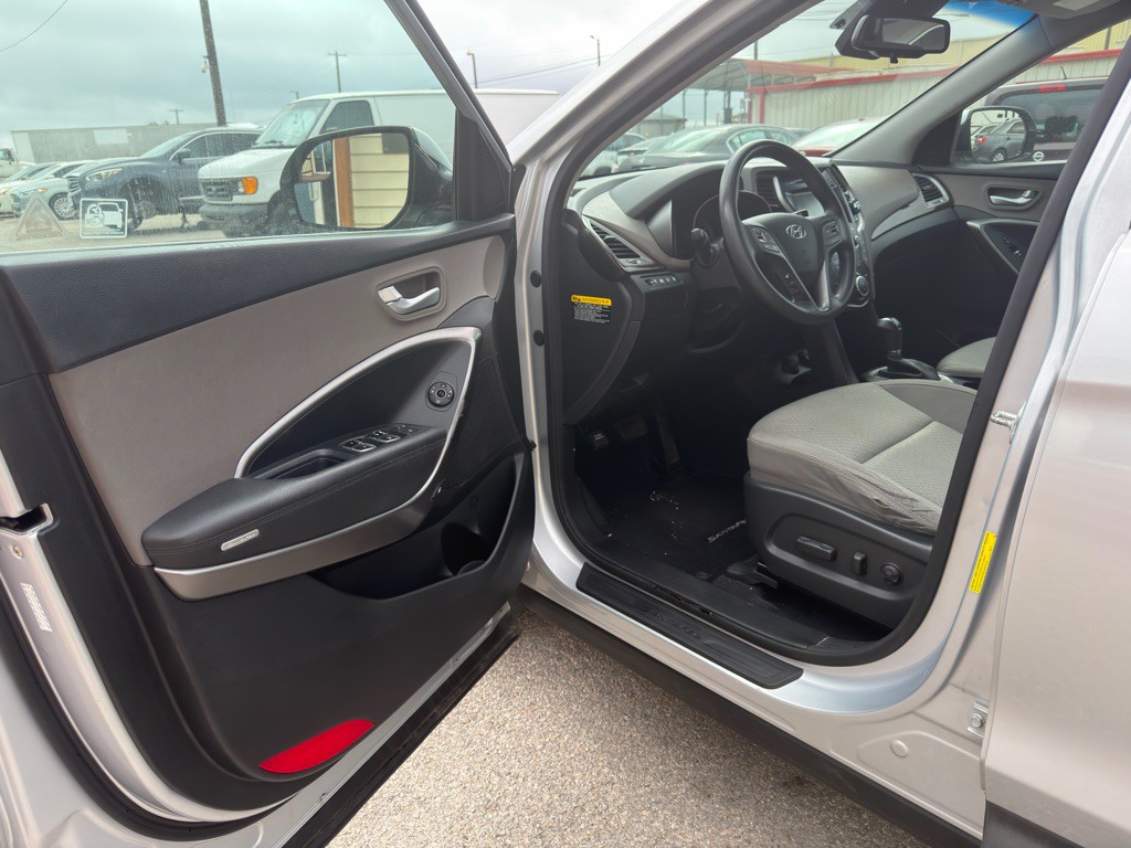 2018 Hyundai Santa Fe Image 7