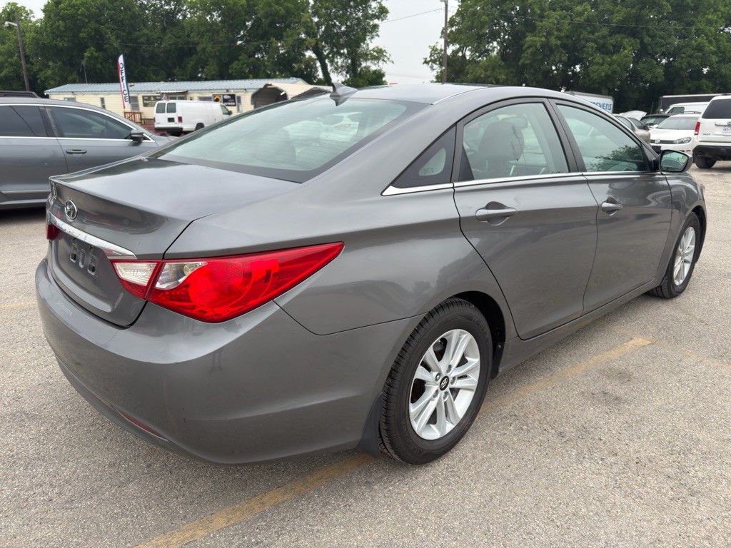 2013 Hyundai Sonata Image 5