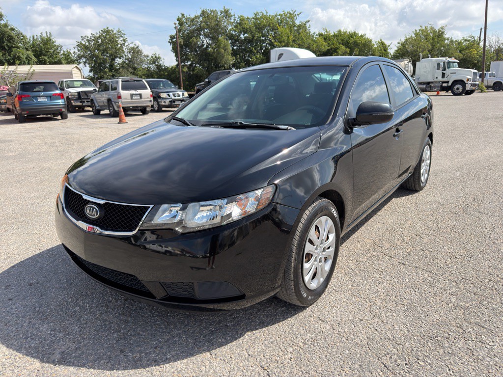 2013 Kia Forte Image 1