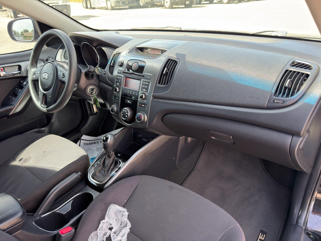 2013 Kia Forte Image 14