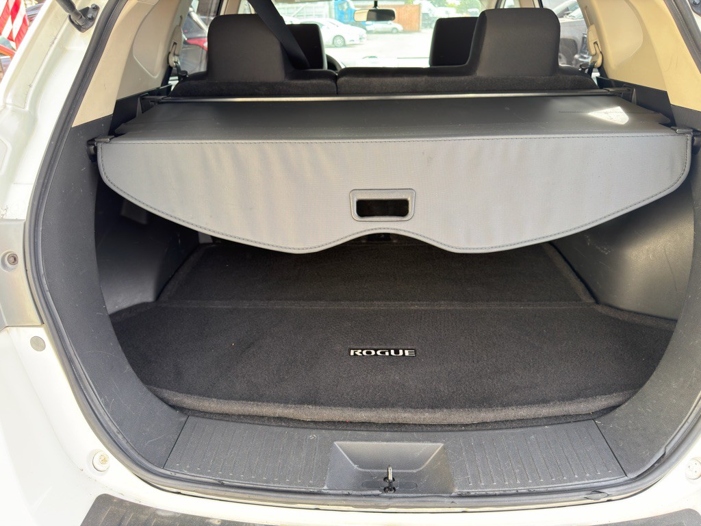 2015 Nissan Rogue Image 18