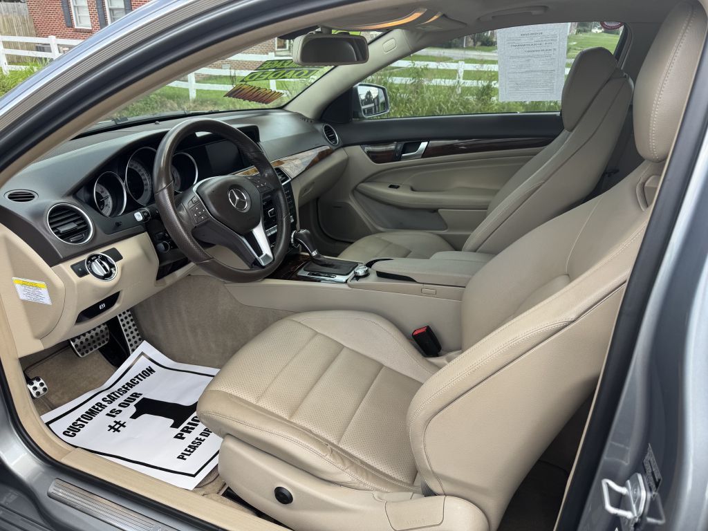 2013 Mercedes-Benz C-Class Image 7