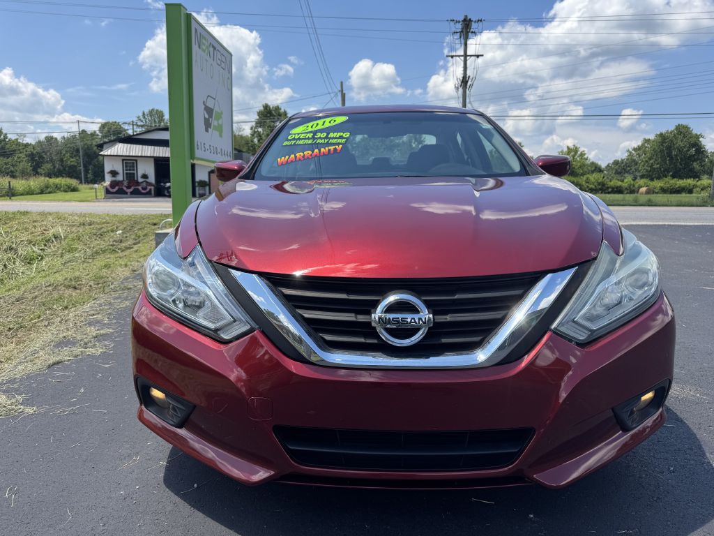 2016 Nissan Altima Image 2