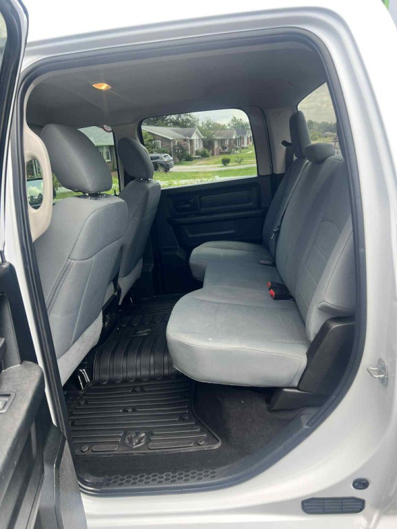 2018 RAM 1500 Image 12