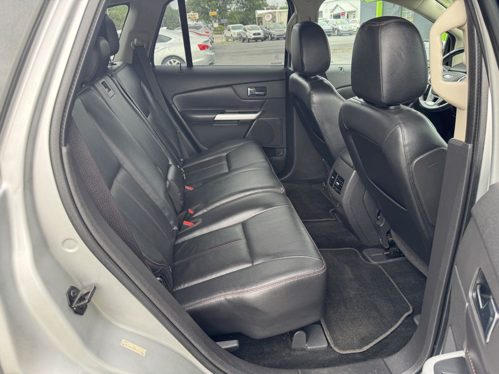 2013 Ford Edge Image 10