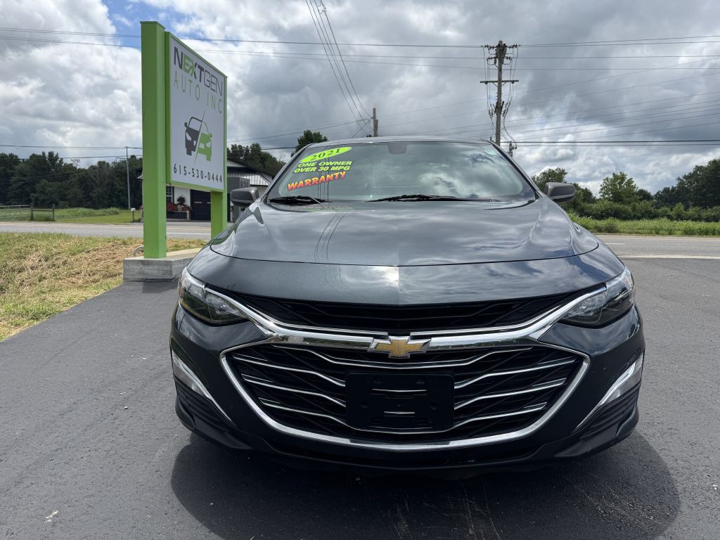 2021 Chevrolet Malibu Image 2