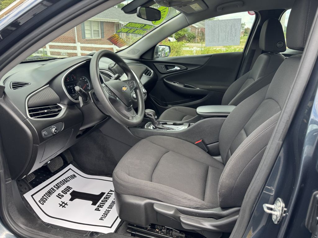 2021 Chevrolet Malibu Image 8