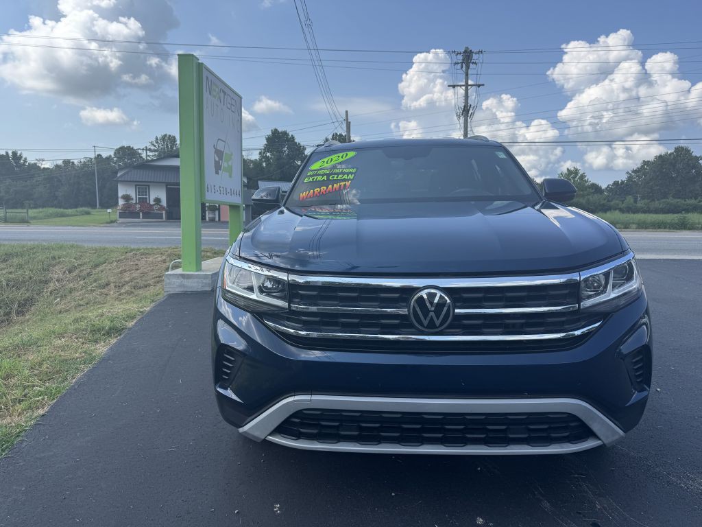 2020 Volkswagen Atlas Cross Sport Image 2
