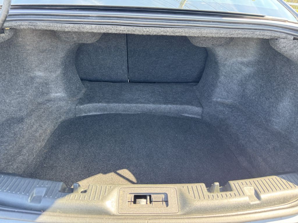 2013 Ford Taurus Image 14