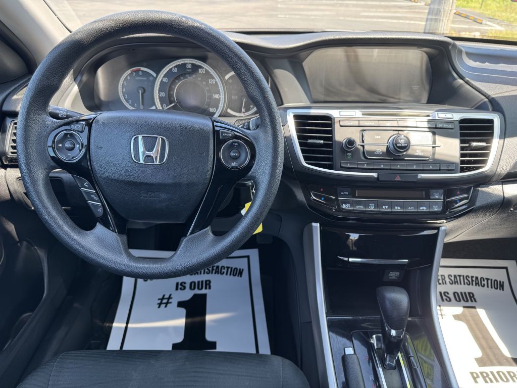 2016 Honda Accord Image 11