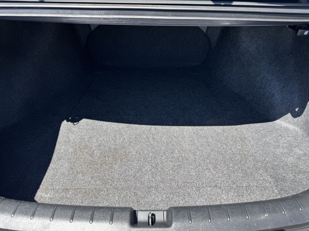 2016 Honda Accord Image 14