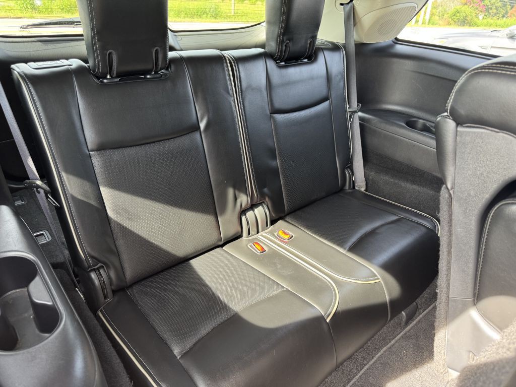 2017 INFINITI QX60 Image 11
