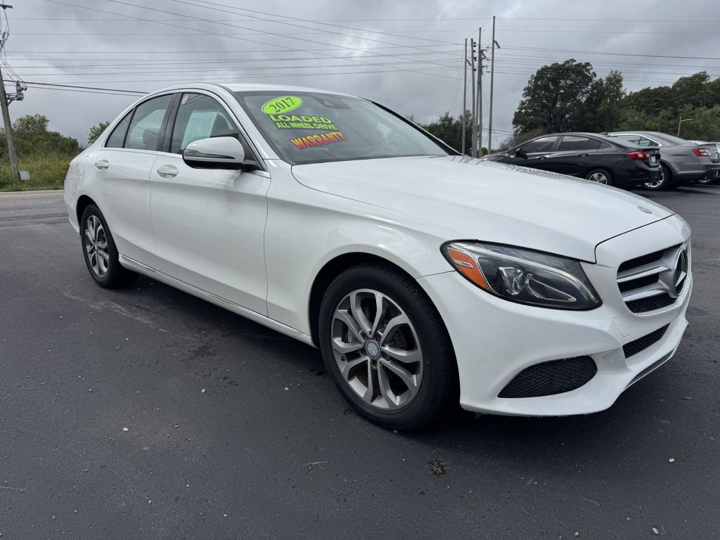 2017 Mercedes-Benz C-Class Image 3