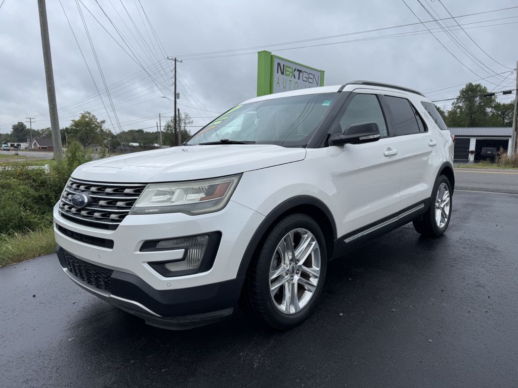 2016 Ford Explorer Image 1