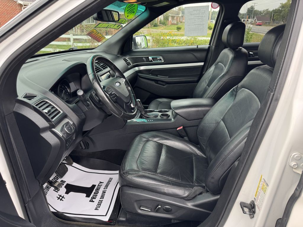 2016 Ford Explorer Image 8