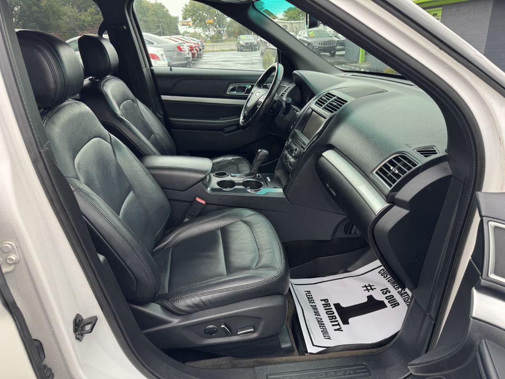 2016 Ford Explorer Image 9