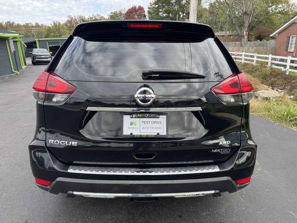 2017 Nissan Rogue Image 5
