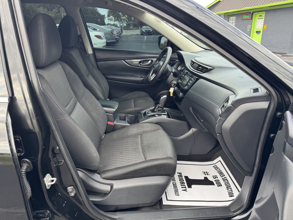 2017 Nissan Rogue Image 9