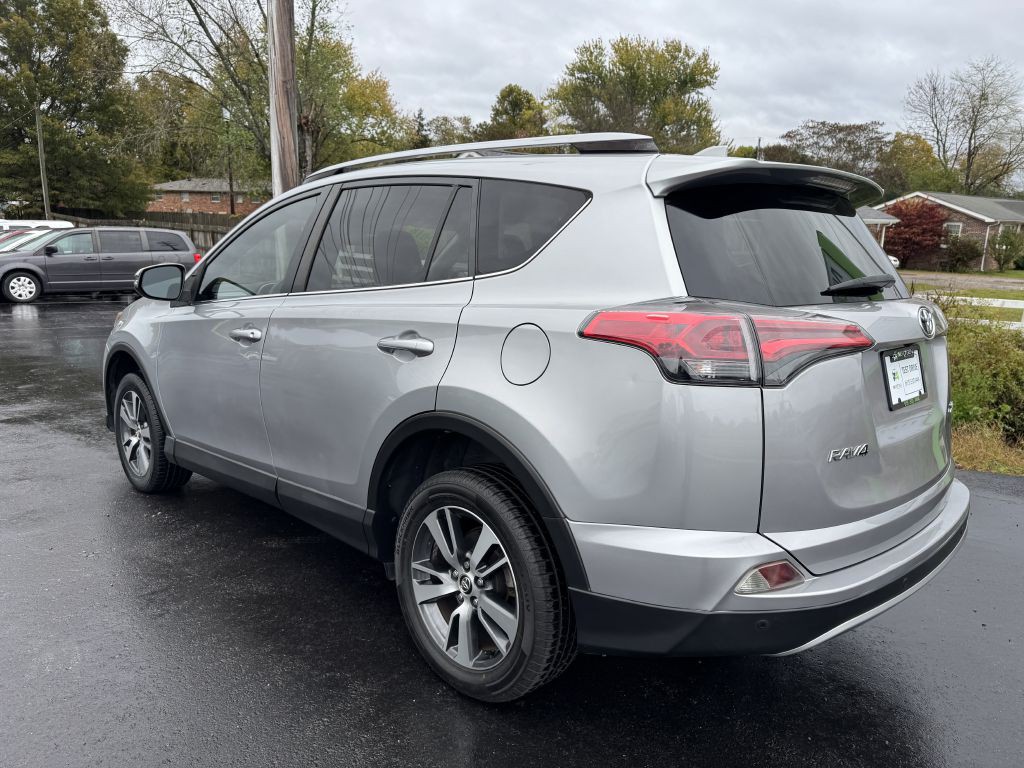 2018 Toyota Rav4 Image 6