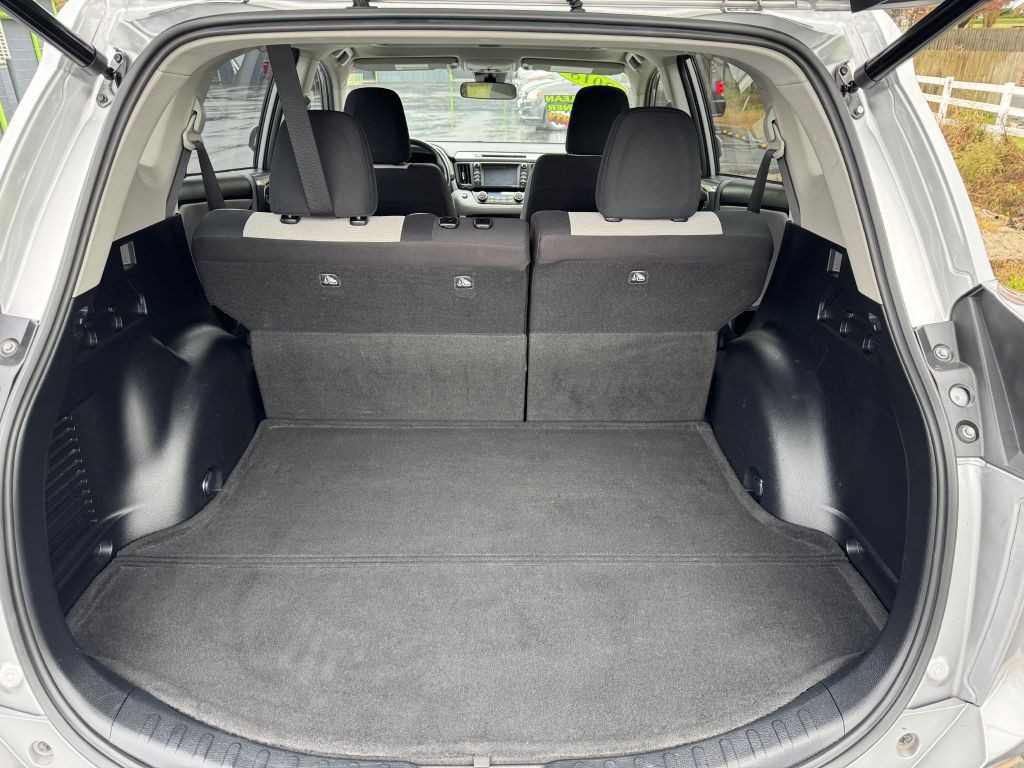 2018 Toyota Rav4 Image 11