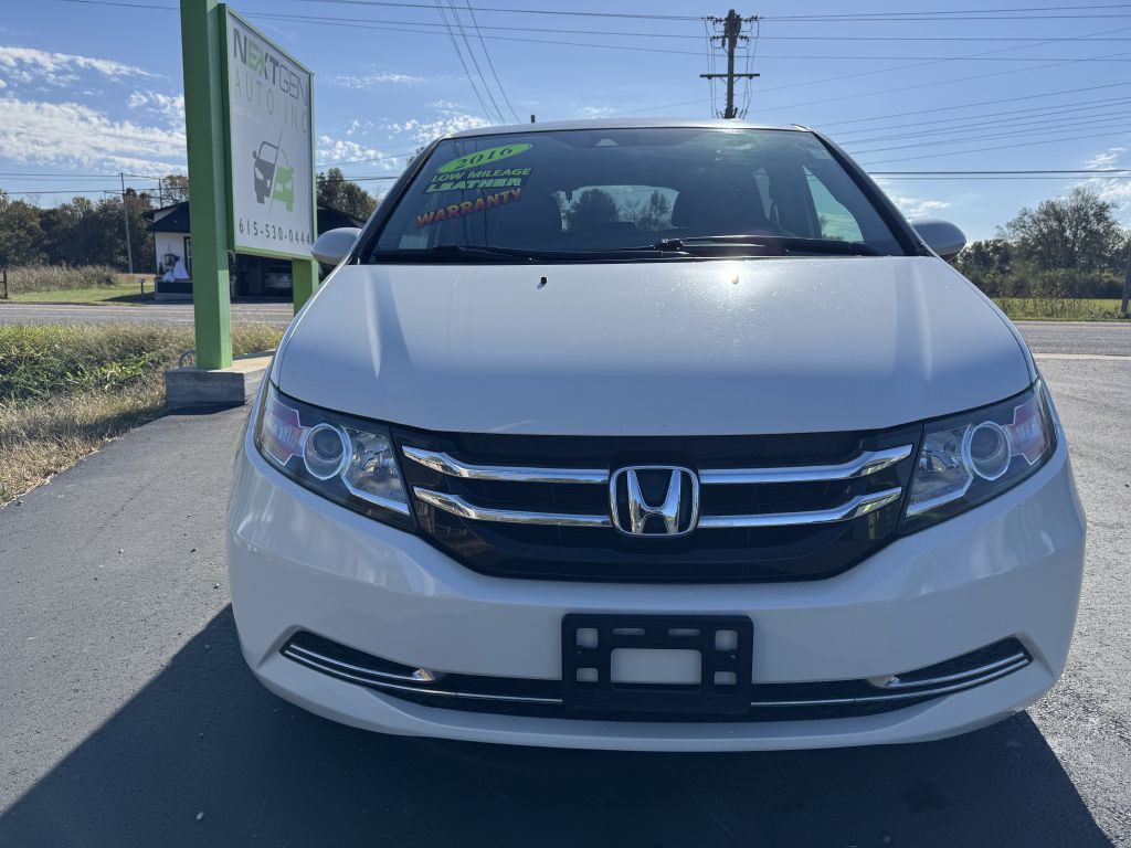 2016 Honda Odyssey Image 2
