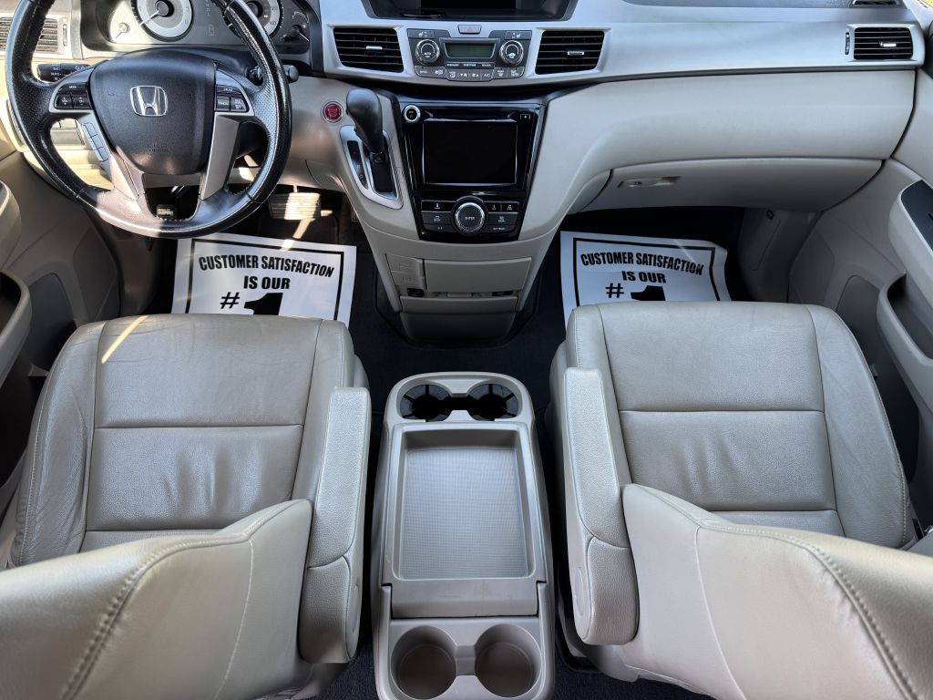 2016 Honda Odyssey Image 7