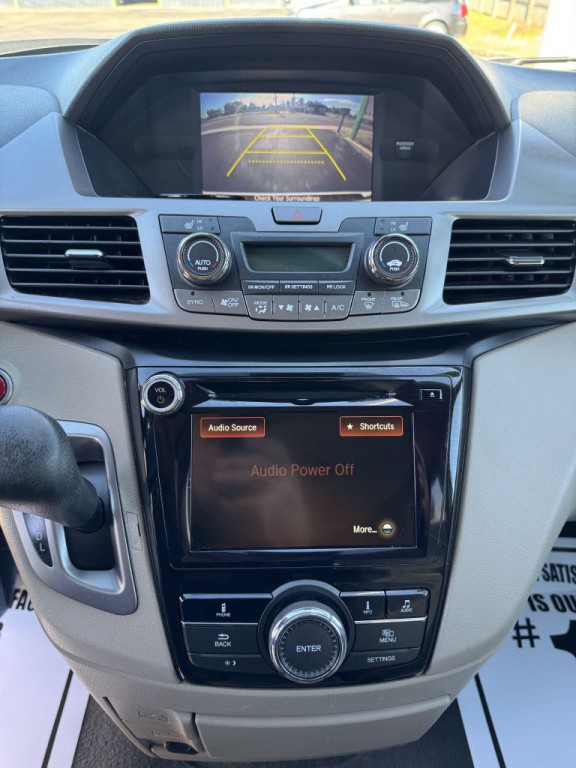 2016 Honda Odyssey Image 14