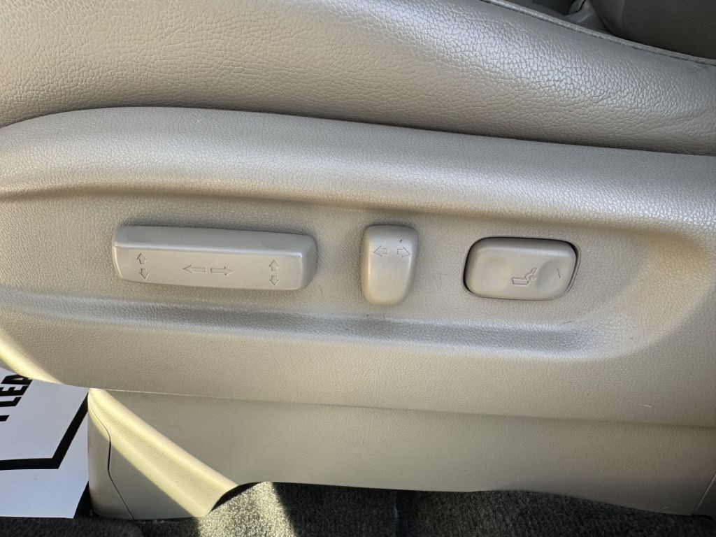 2016 Honda Odyssey Image 17
