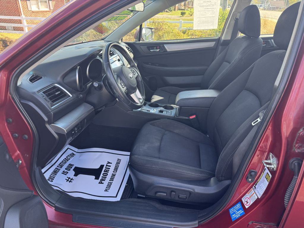 2017 Subaru Legacy Image 8